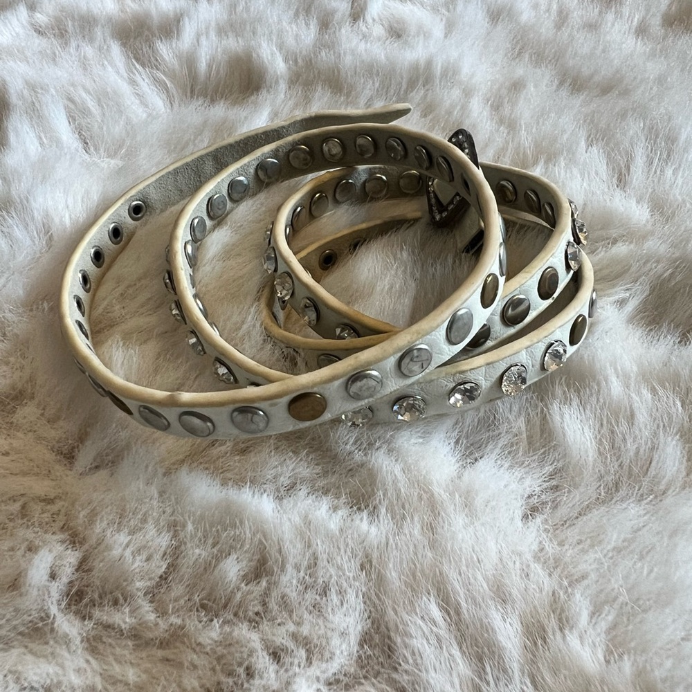 Studded White Leather Wrap Bracelet - Picture 3 of 4